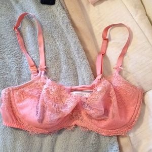 Victoria's Secret Dream Angels Push-Up Bra w/I padding